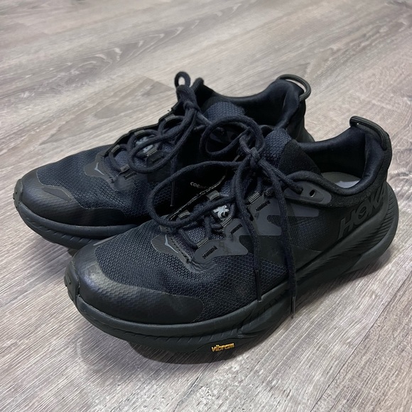 Hoka One One Shoes - Hoka One One Women’s Black Transport Sneakers Excellent Condition Size 6